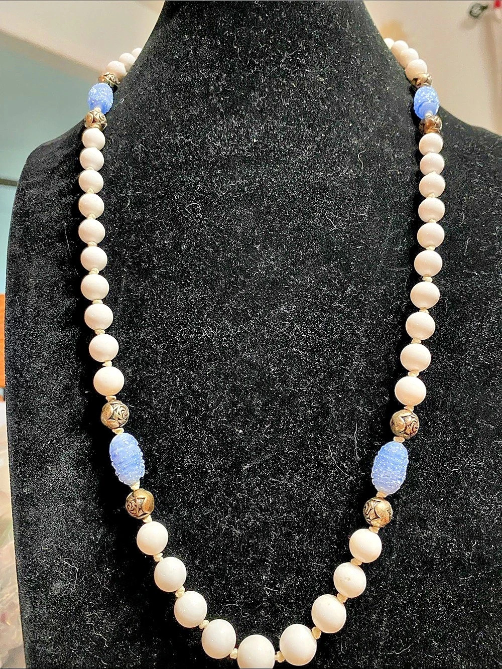 VTG Milk Glass & Blue Beaded Statement Necklace